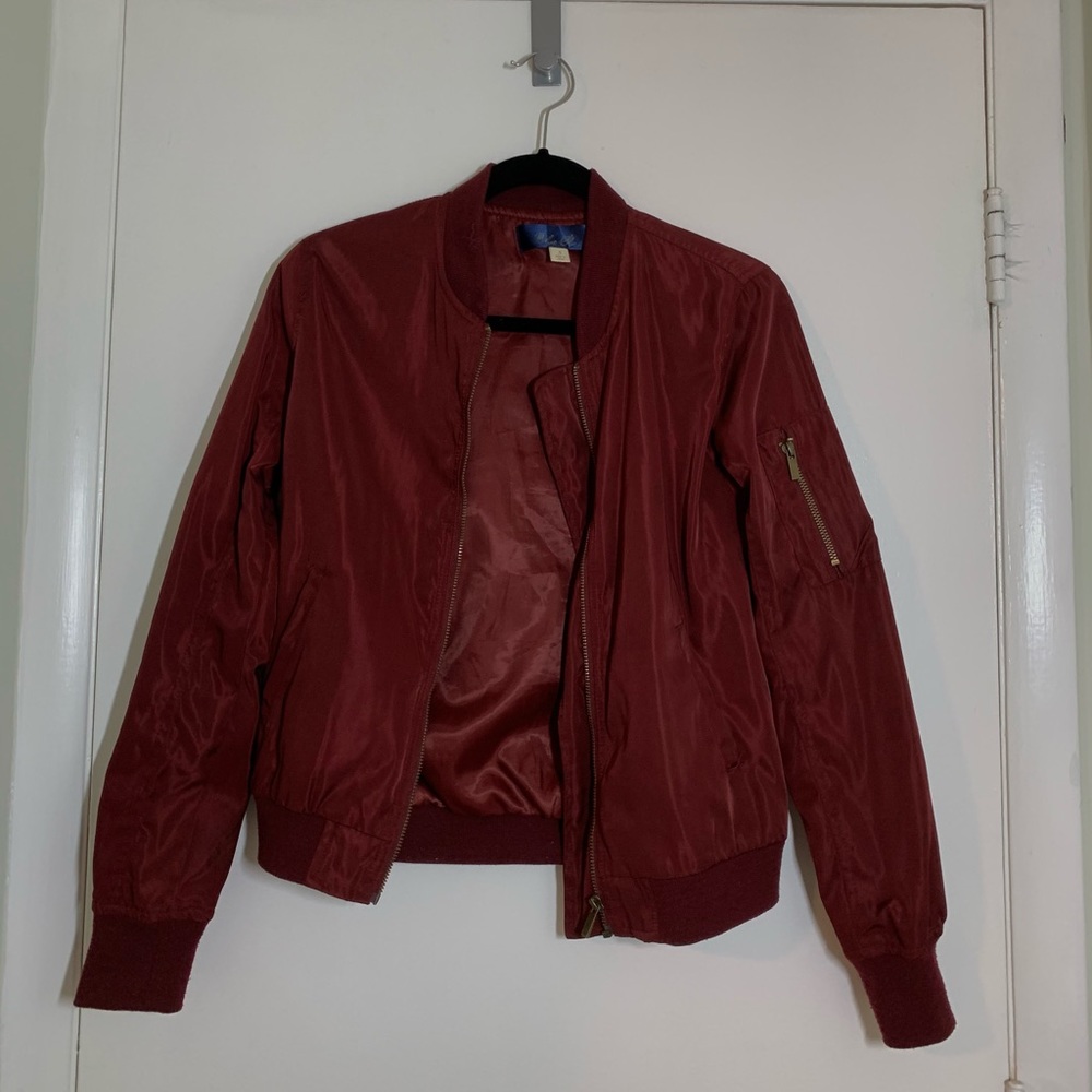 Red bomber jacket - Picture 2 of 4